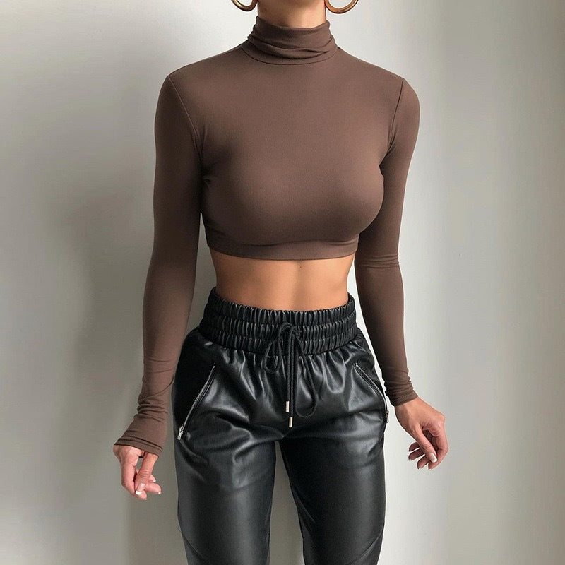 Damer Høyverdig langermet crop-top med ståkrage Skjora