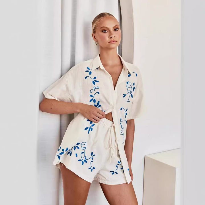 Dame Lett Kortermet Skjorte og Shorts Sett med Blomsterbroderi Design Skjora