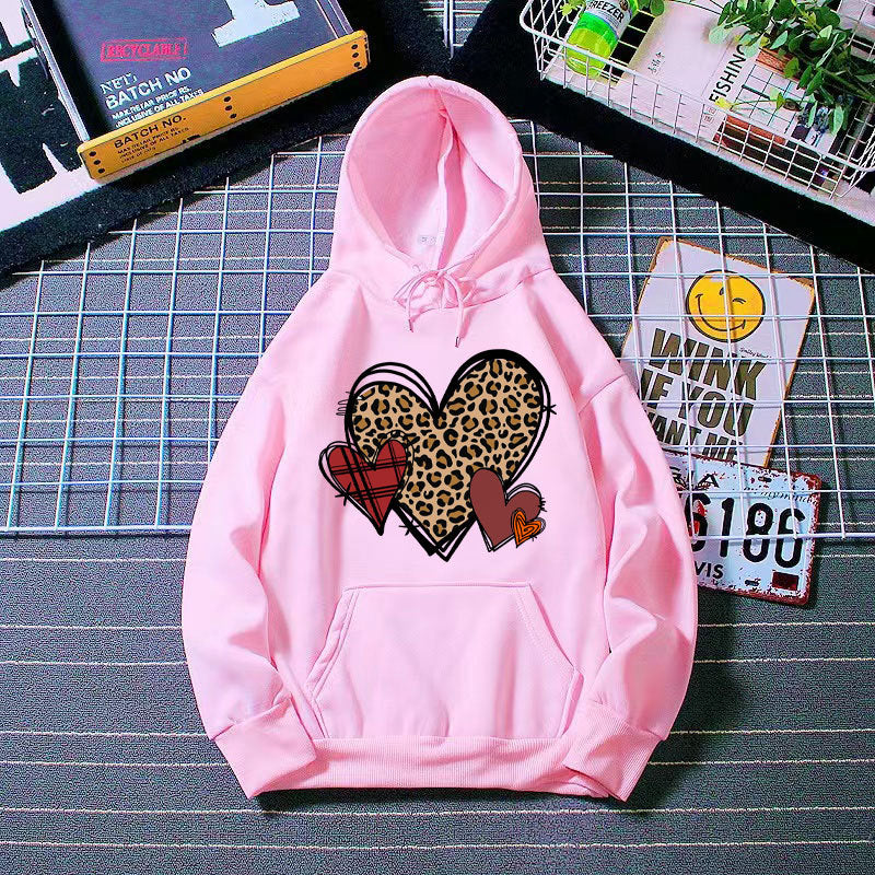 Damen Kapuzenpullover mit verspieltem Herzmuster Skjora