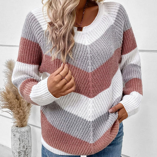 Kvinnes strikket genser i moderne chevron-stil Skjora