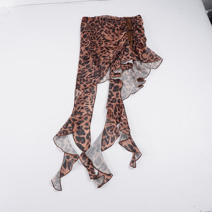 Dame asymmetrisk leopardsekk med volangdetaljer Skjora