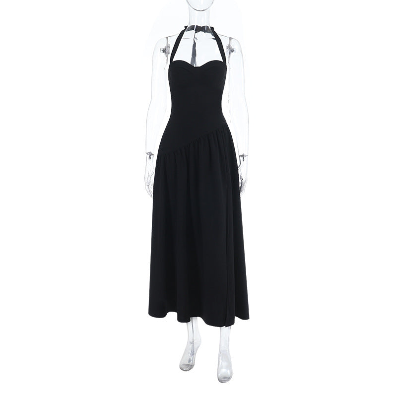 Dame off-shoulder Maxikjole med raffinert halterneck og flytende skjørt Skjora