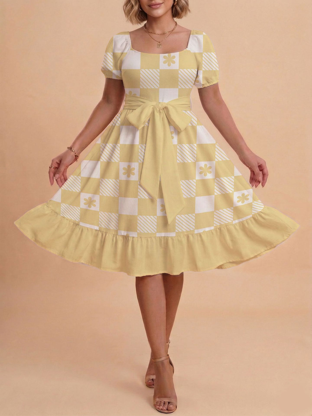 Damen Verspieltes Maxikleid mit Bärenmuster und taillierbarem Band Skjora