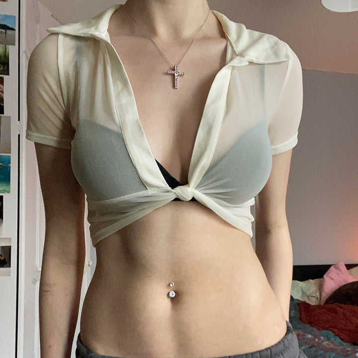 Damer Moderne cropped Bluse med dyp V-hals og leken knute Skjora