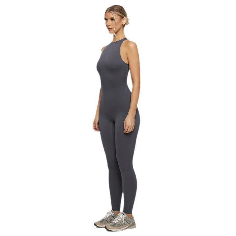 Women's relaxed jumpsuit with a fitted top and wide legs Skjora