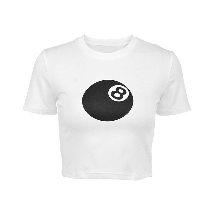 Dame cropped T-skjorte med unikt 8-Ball-motiv og avslappet snitt Skjora