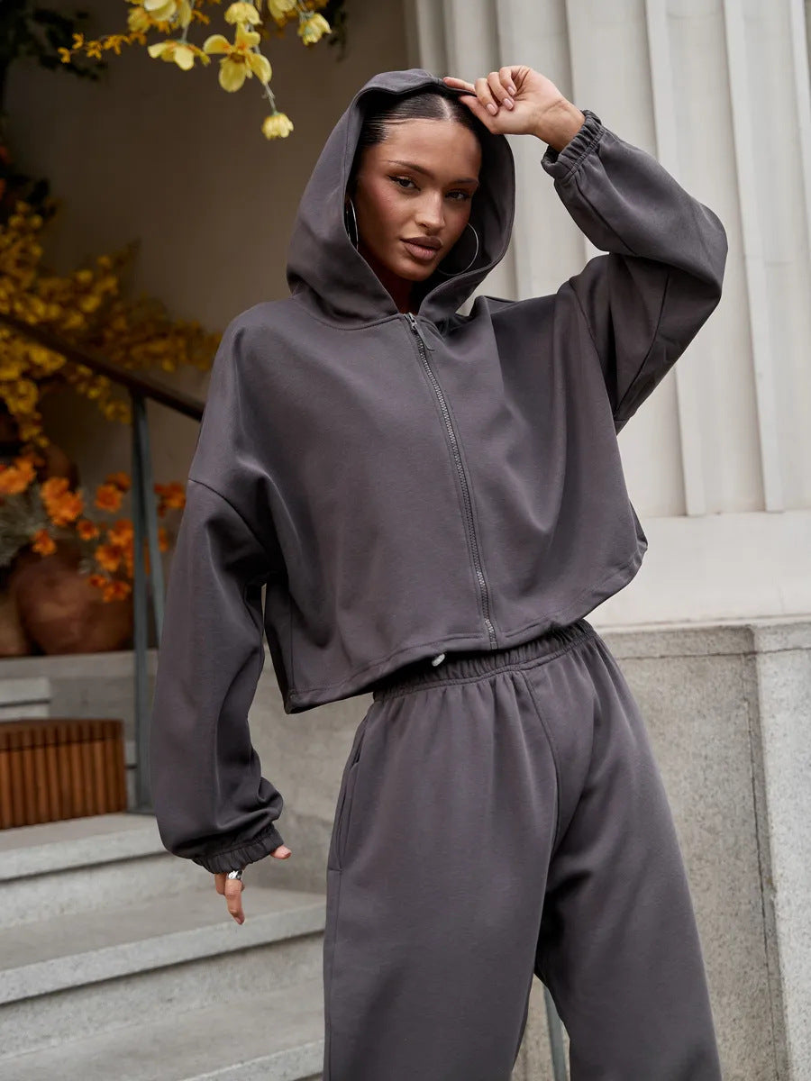Kvinners komfortable og stilige avslappede loungewear joggedress med hette Skjora