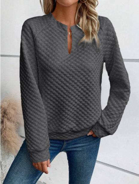 Damegenser med teksturert quiltet design og fashionable halslinning Skjora