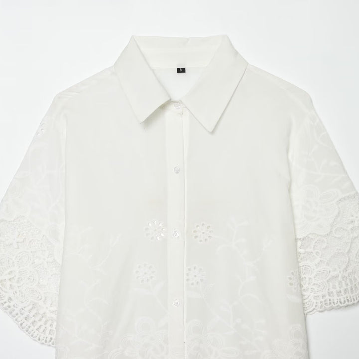 Dame kortermet bluse med filigra spissdekor Skjora