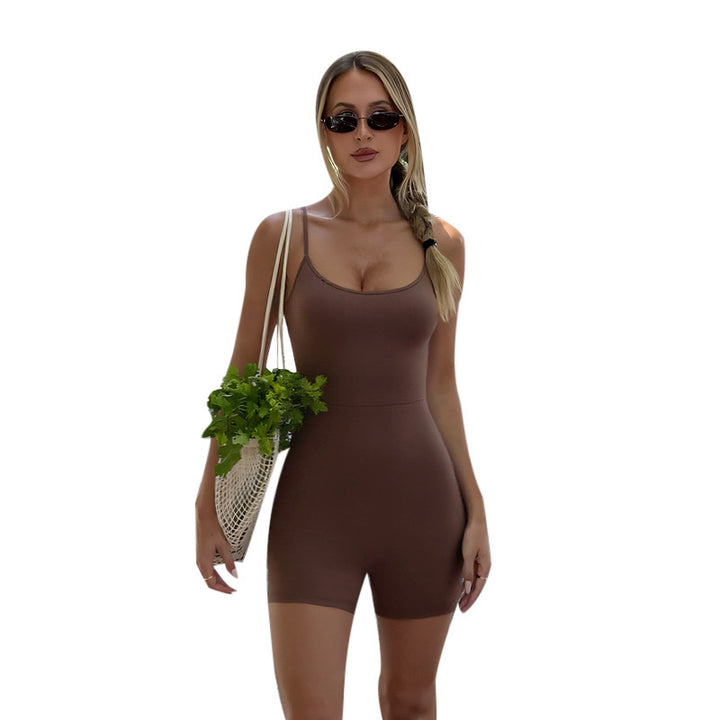 Kvinnelig sporty jumpsuit med smale stropper og tettsittende snitt Skjora