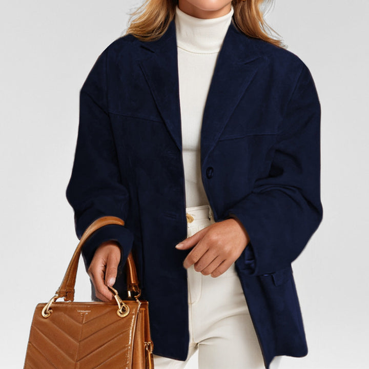 Kvinnegens elegant oversized blazer laget av semsket imitasjon Skjora