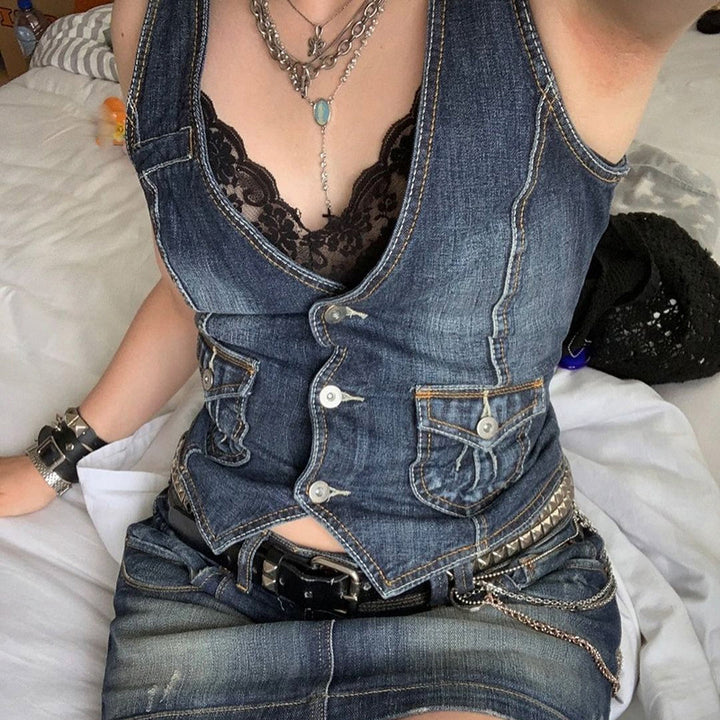Dame Denim Bustierjakke med nostalgisk spidseinsetting og dekorative knappedetaljer Skjora