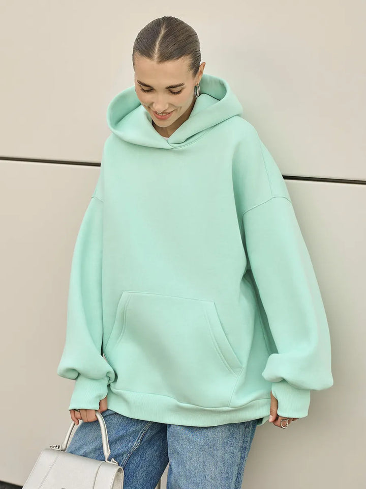 Dames oversized hoodie met volumineuze mouwen en geïntegreerde kangoeroezak Skjora