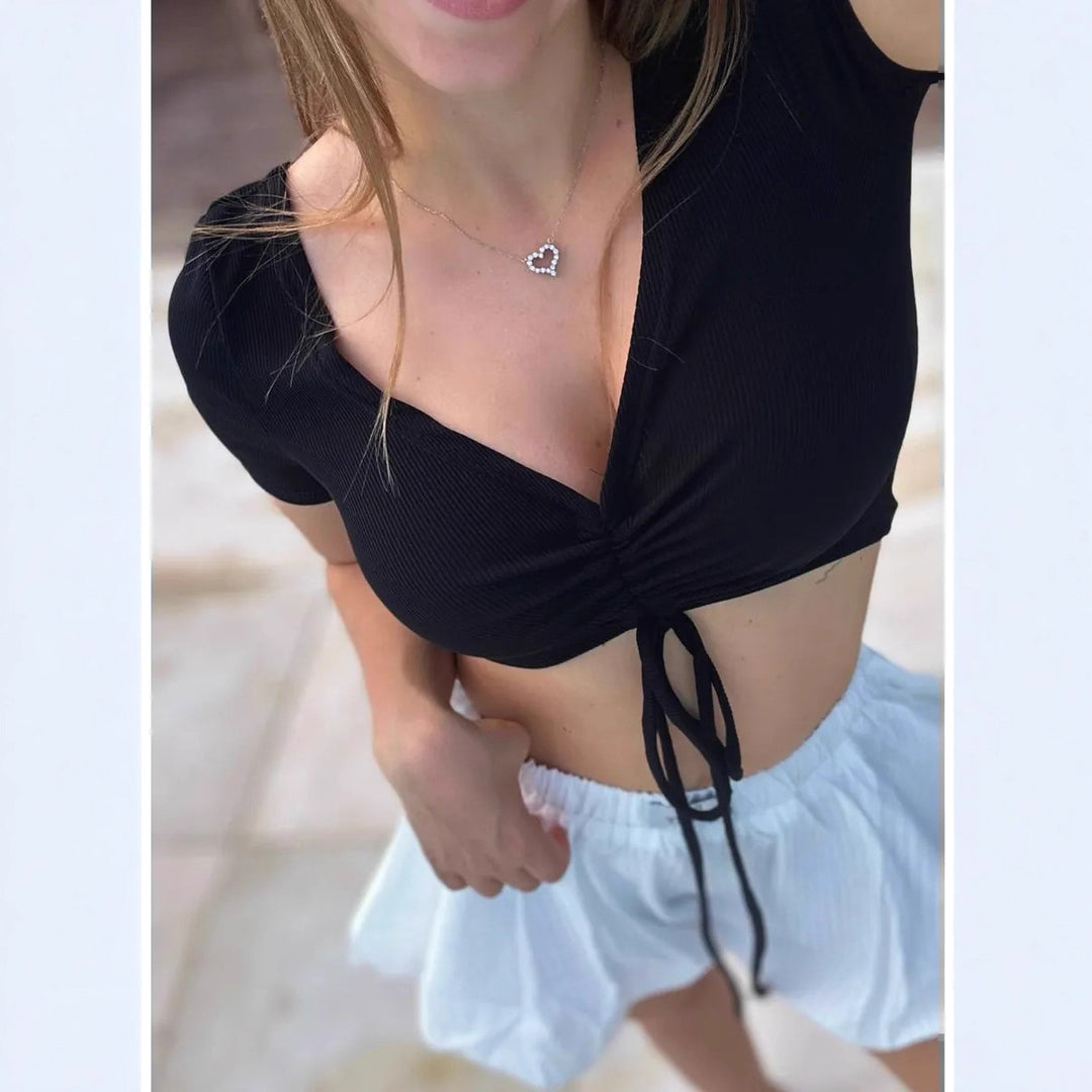 Dame Crop-Top med moderne rynkeelement og snorjustering Skjora