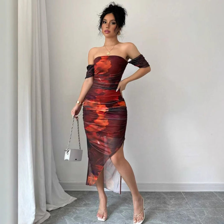 Dame Figurtilpasset Midi-kjole med off-shoulder design og elegant split Skjora