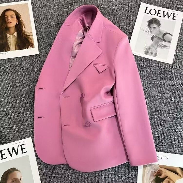 Damer elegant, tettsittende dobbelspent blazer med kreativ snitt Skjora