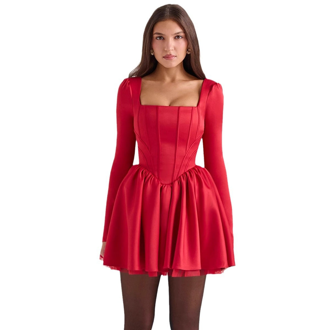 Women's Floor-Length Cocktail Dress with Square Neckline and Voluminous Skirt