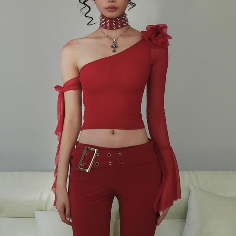 Dame Off-Shoulder topp med gjennomsiktige ermer og dekorative detaljer Skjora