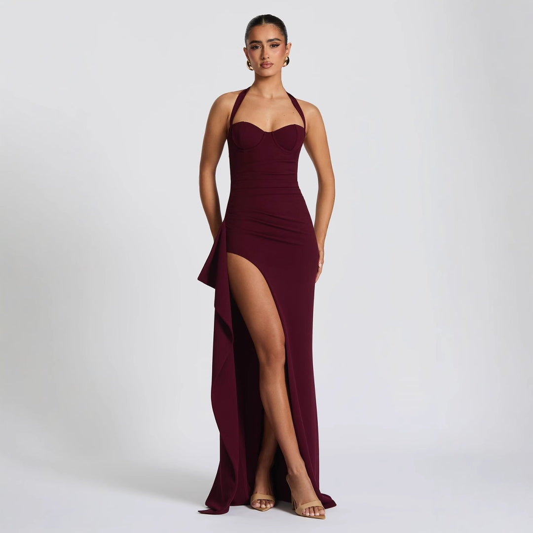 Damer Elegant kjole med asymmetrisk kant og stilig nakkebinding Skjora