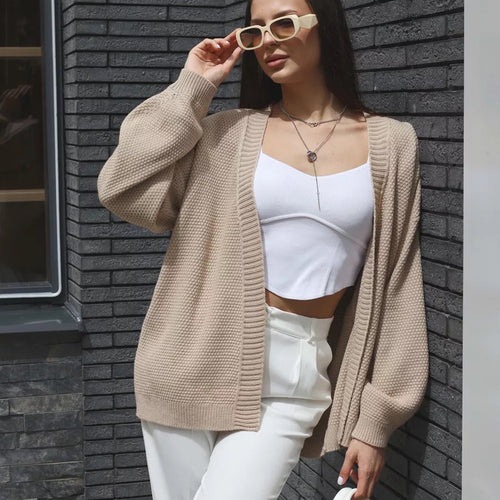 Dame casual cardigan med en løs passform og dype ermer Skjora