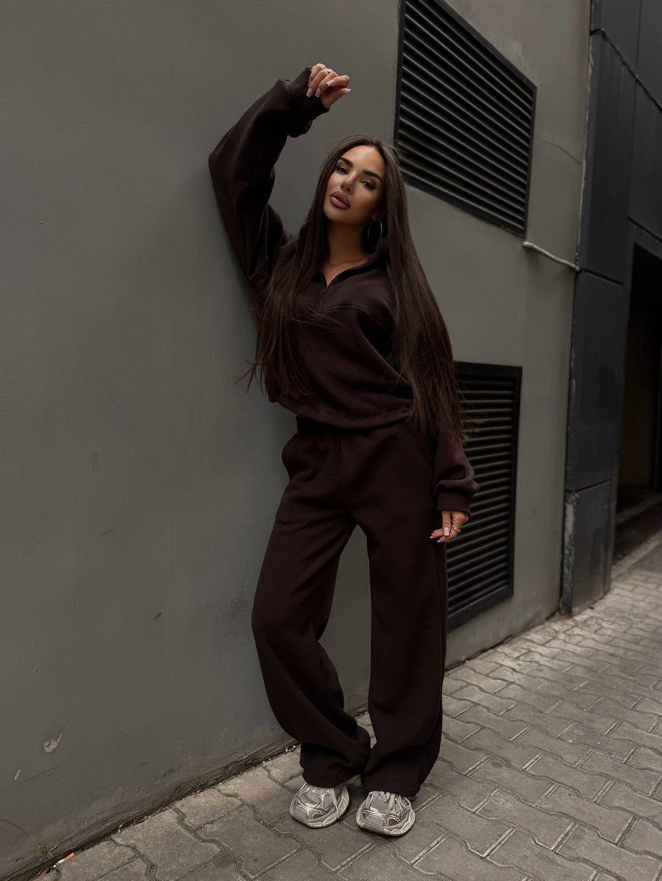 Women's Sporty Fleece Tracksuit with Stand-up Collar and Zipper Skjora