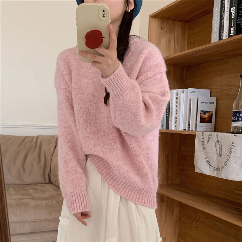 Kvinnes Fluffy Oversized Genser laget av myk strikk Skjora