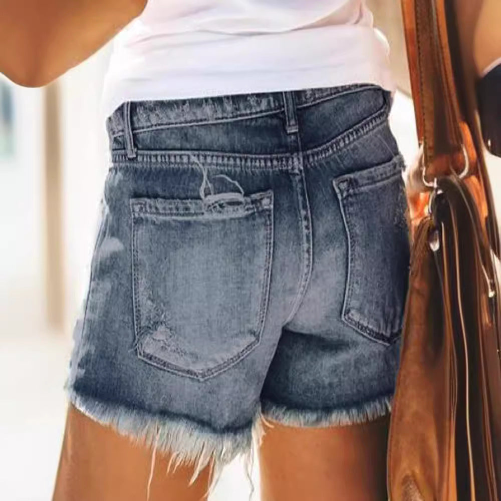 Dame trendy Ødelagte Denim-Shorts med frynsete kanter og stilige rifte detaljer Skjora