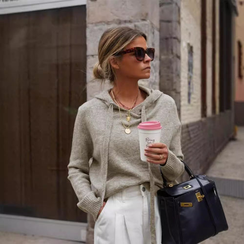 Dame casual hettegenser med en trendy passform og praktiske lommer Skjora