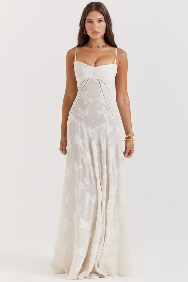 Damen Elegantes Maxikleid mit floralem Häkelmuster und raffiniertem Schnitt Skjora