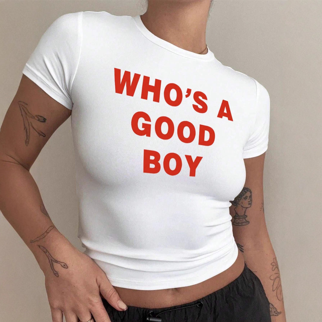 Dame Crop-T-Shirt med kreativt trykk og tettsittende snitt Skjora