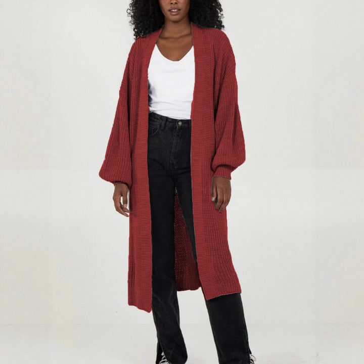 Kvinne strikket kåpe i uformell oversized design Skjora