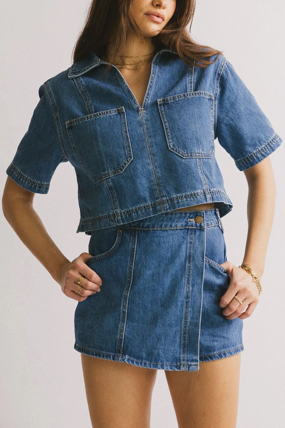 Dame uformell denim kort jakke-sett med matchende skjørt Skjora
