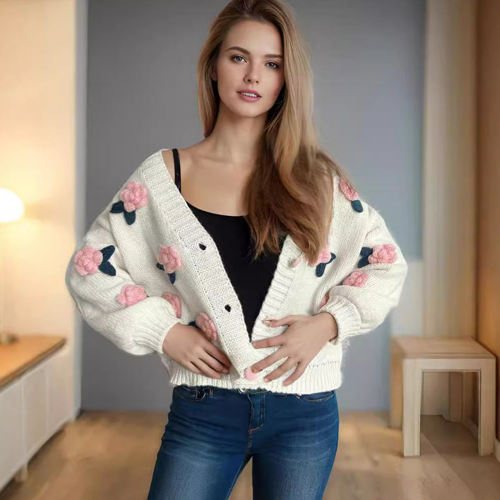 Dames kosete cardigan med blomster 3D-design og store knapper Skjora