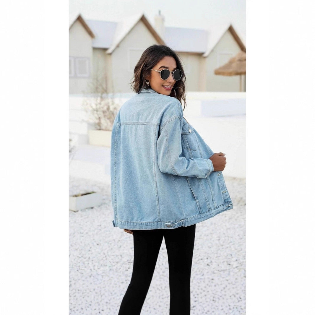 Kvinnes avslappet denimjakke med oversized passform Skjora