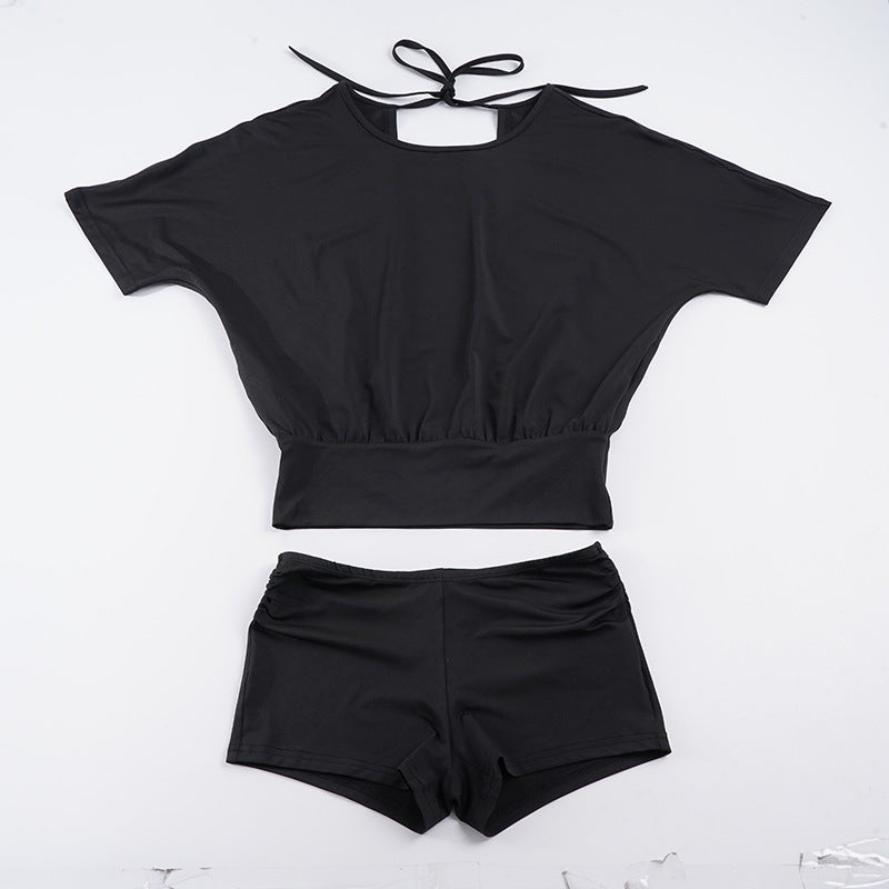 Dame Sporty bikini sett med løs topp- og shorts-kombinasjon Skjora