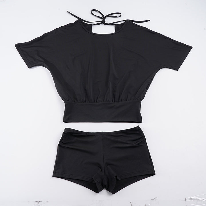 Dame Sporty bikini sett med løs topp- og shorts-kombinasjon Skjora