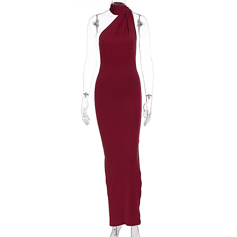Dame Elegant Maxikjole med innovativt innviklet design og asymmetrisk hals Skjora