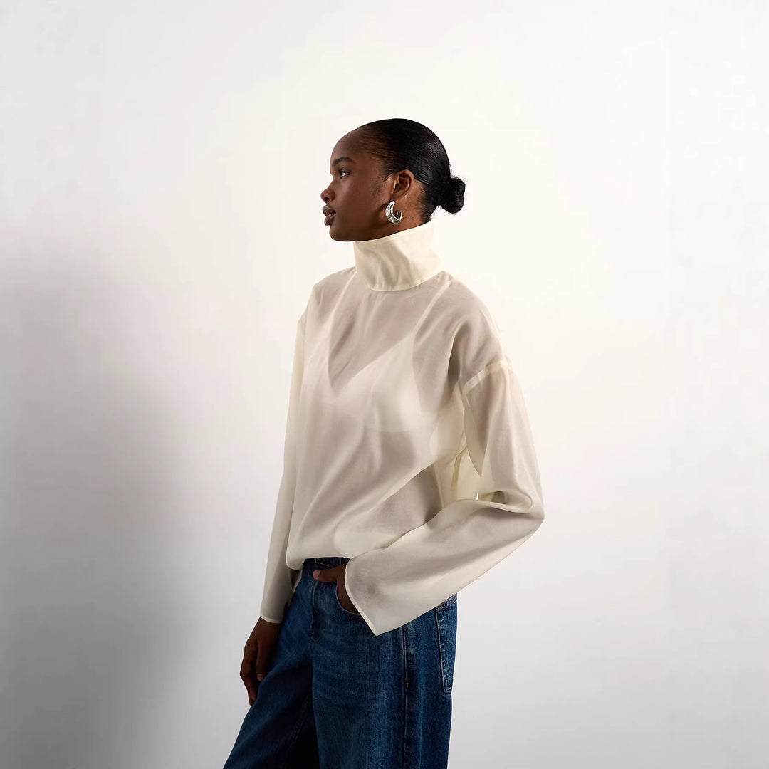 Dame Elegant bluse laget av gjennomsiktig stoff med stående krage Skjora