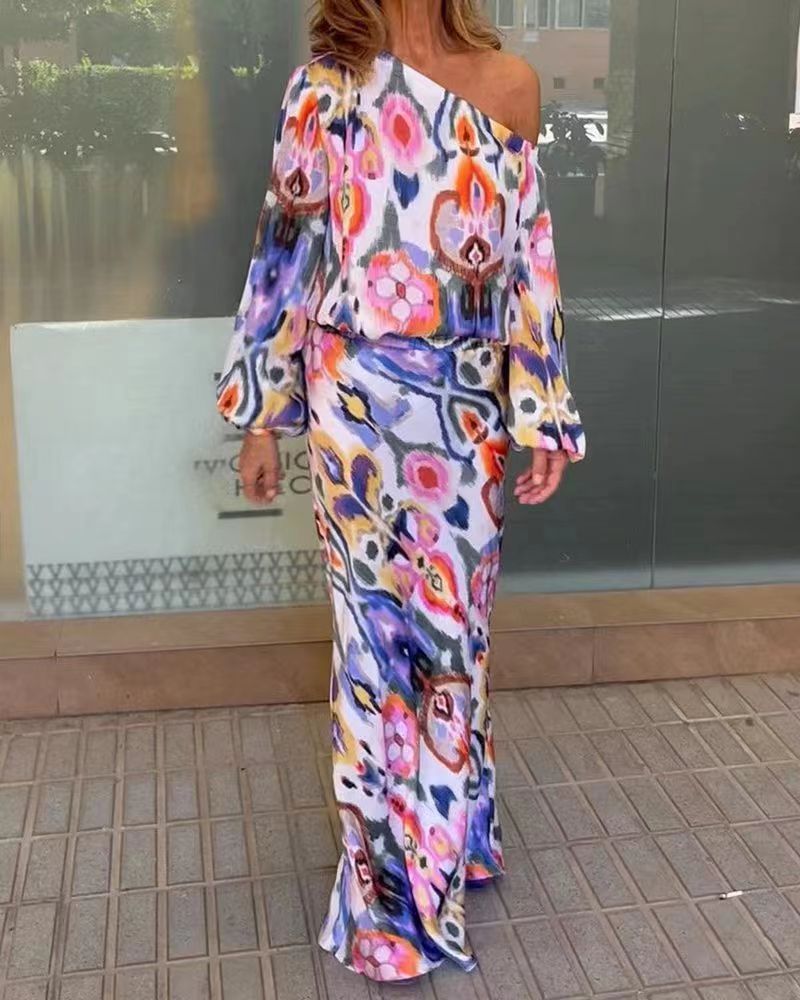 Dame elegant maxi kjole i asymmetrisk snitt med glatte ermer Skjora