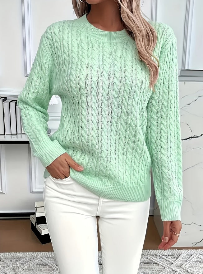 Women's Knitted Sweater with Elegant Cable Design Skjora