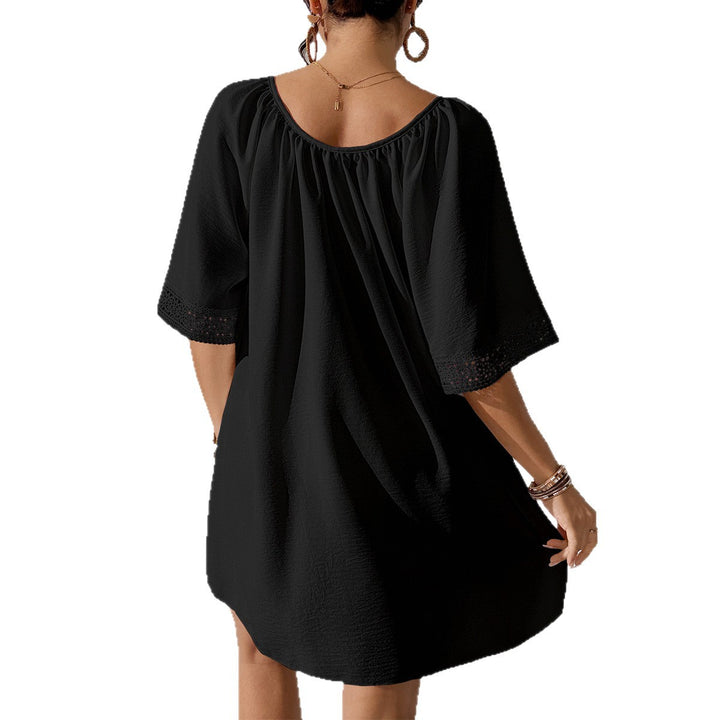 Damen luftiges Strandkleid mit verzierten Ärmeln Skjora