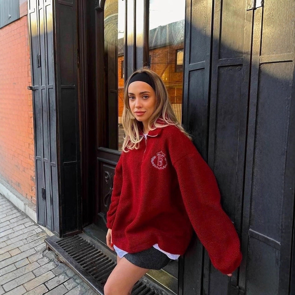 Dame oversized fleece genser med glidelås og brodert logo Skjora