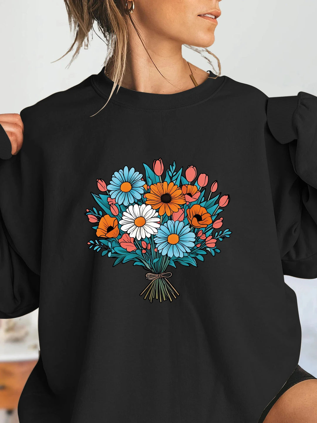 Damer Oversized Sweatshirt med florale grafikkdetaljer Skjora