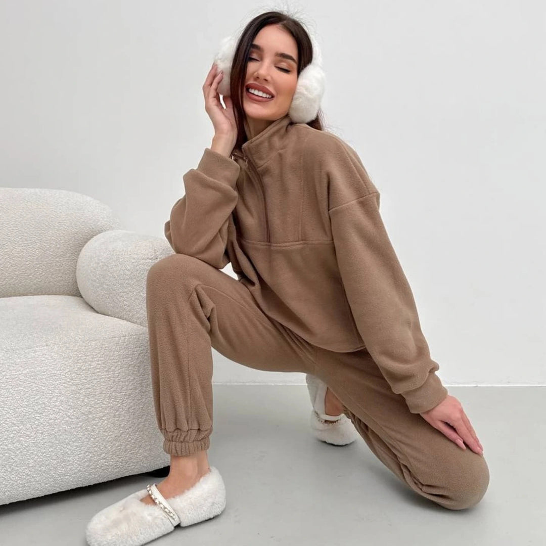 Dame Fleece Loungewear Sett med Høy Krage og Elastisk Livbånd Skjora