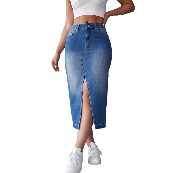 Kvinnes denim midi skjørt med høy splitt og skreddersydd snitt Skjora