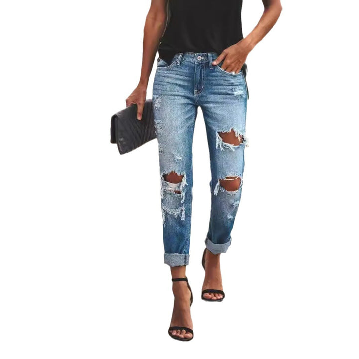 Dame Destroyed Boyfriend Jeans i en avslappet stil med høye rifter Skjora