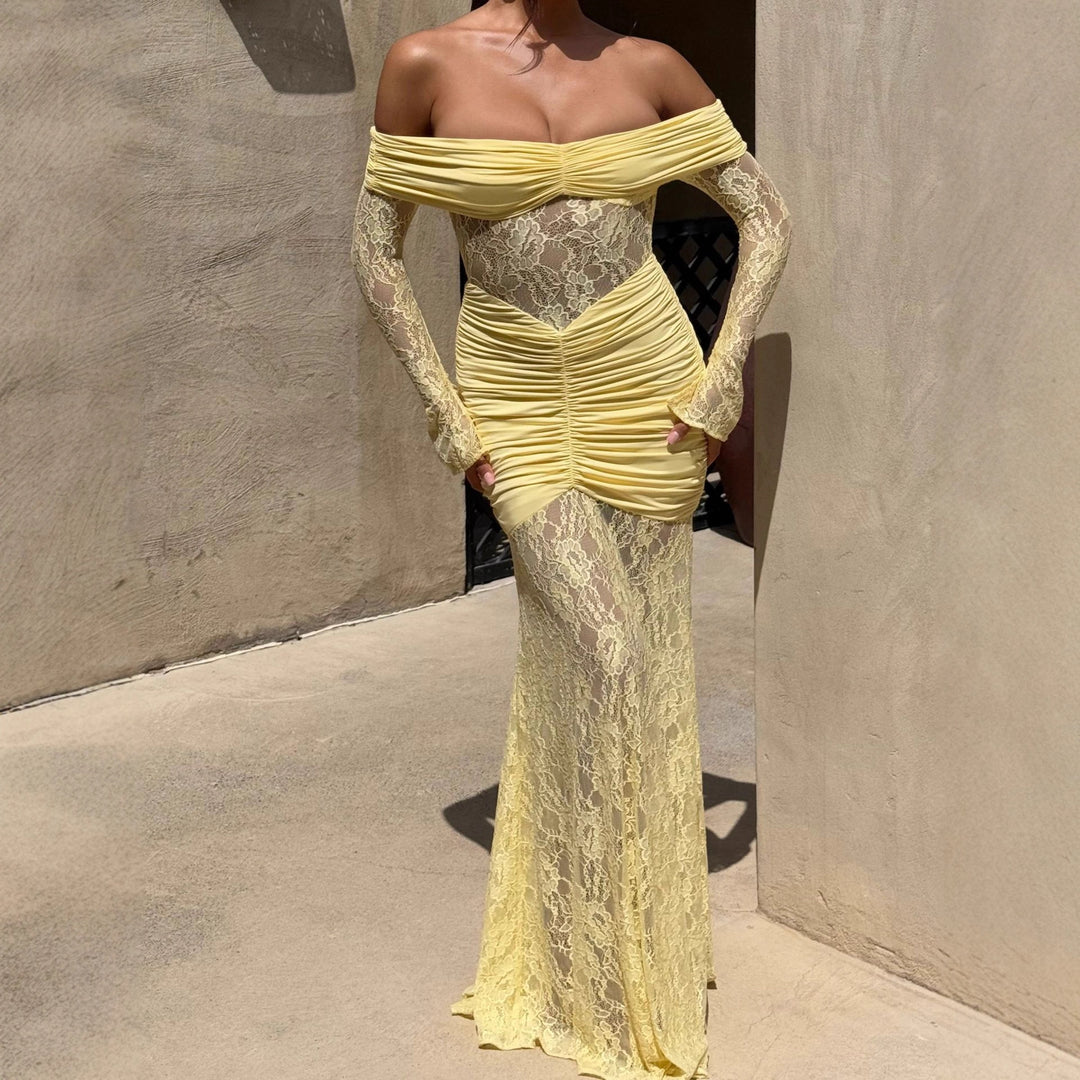 Dame Elegant spiss maxikjole med elegant off-shoulder design og rynker Skjora