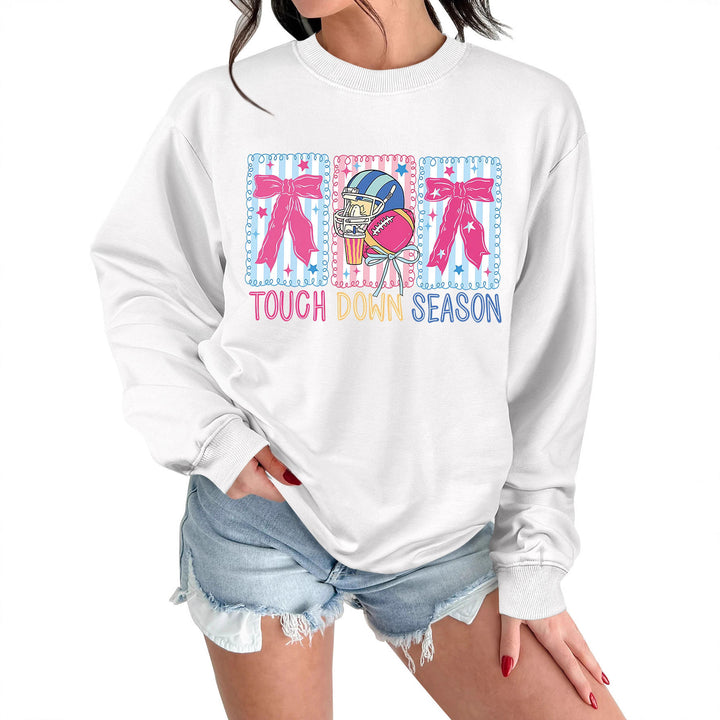 Dame sweatshirts med kreativ fotballmotiv og avslappet snitt Skjora