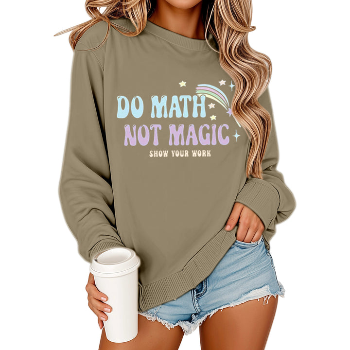 Kvinne sweatshirt med motiverende matematikkskrift og avslappet passform Skjora