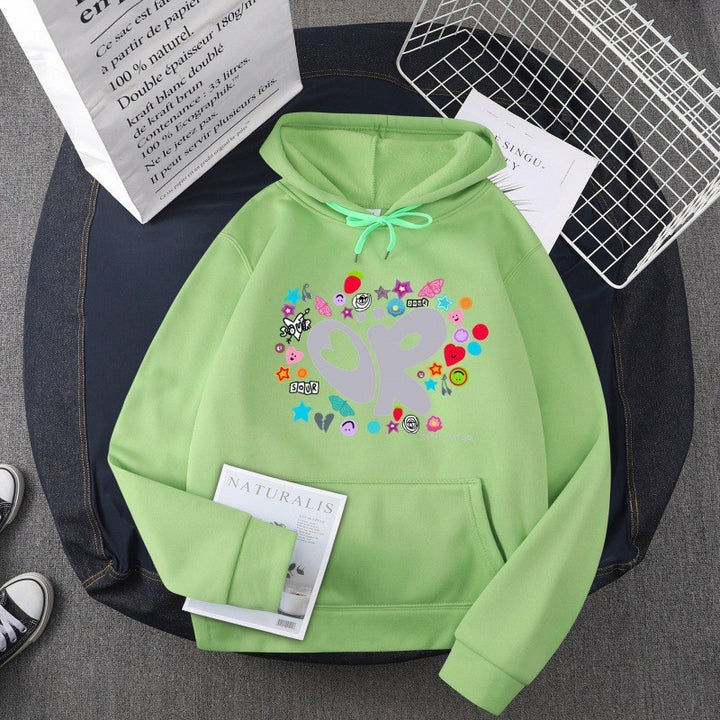 Damegenser med kreativ grafisk design Skjora